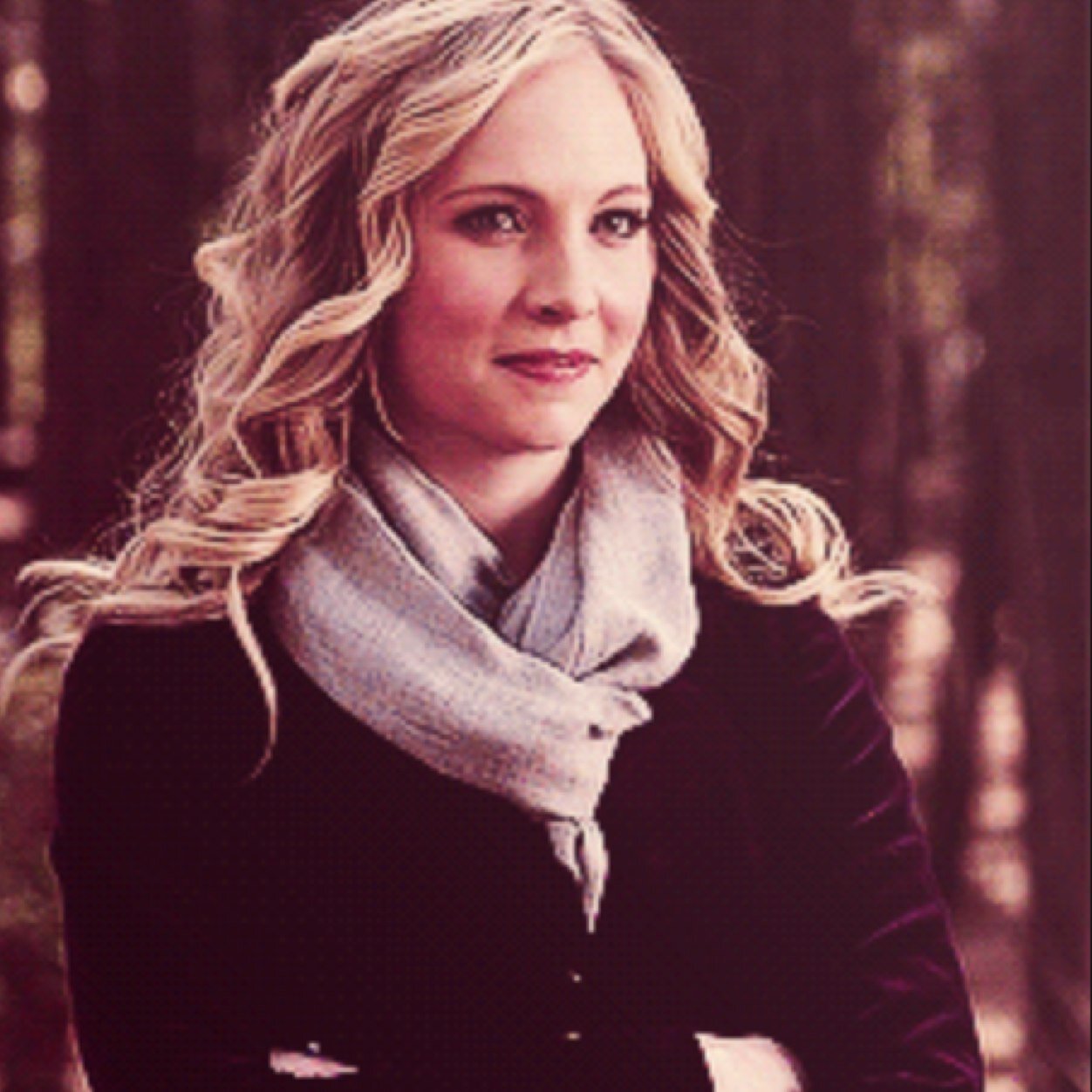 Trying to forget someone you love is like trying to remember someone you never met. |Vampire Diaries|Human|Season 1|