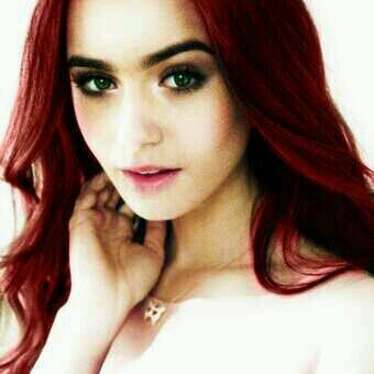 PrettyRedFray's profile picture. These violent delights have violent ends in which a kiss consumes #I'm in love with @TheExBrother (tmi rp)