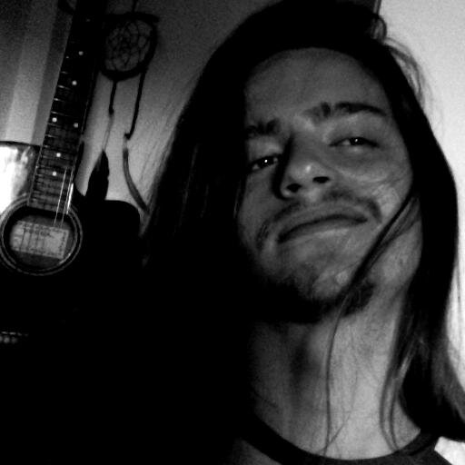 GustavoBoddah's profile picture. Eu não sou louco.. É o mundo que não entende minha lucidez..