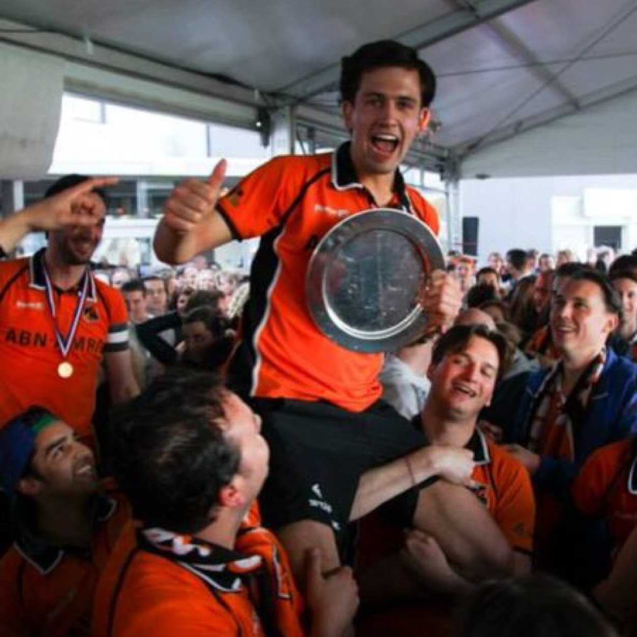 Brand Loyalty | Hockeyer HC Oranje-Rood (@hcoranjerood)