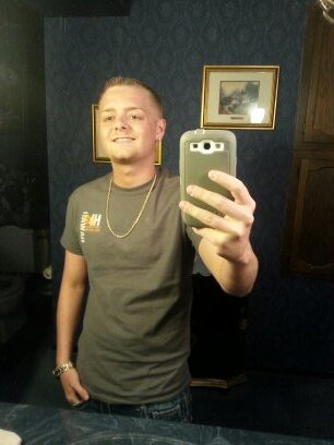 austindeckard69's profile picture. 