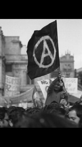 MonteCorte's profile picture. ¡ANTI-ANTI-ANTIFASCISTA SIEMPRE!