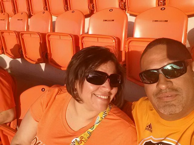 tiquezavala's profile picture. 