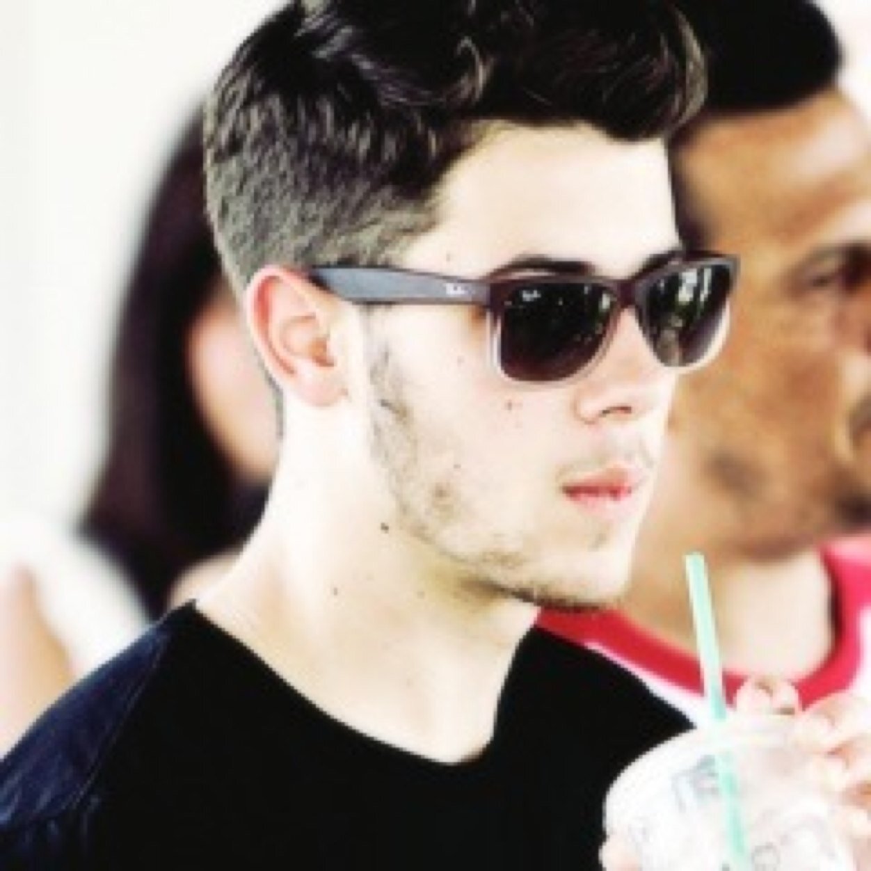 featjonato's profile picture. things will never be the same