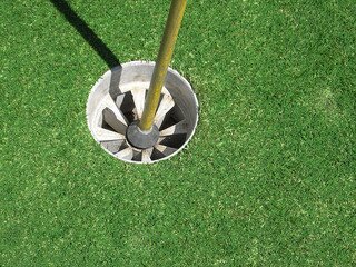 Struggling with trying to fix your golf swing? Read the reviews of the products that you need on the products that can fix your swing.