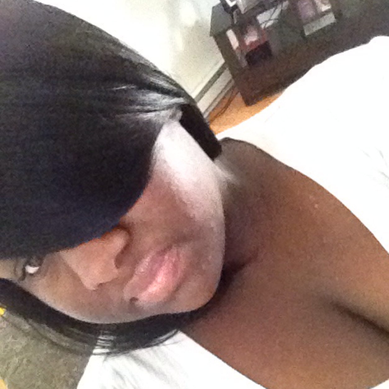 Piink_Kisses17's profile picture. Single