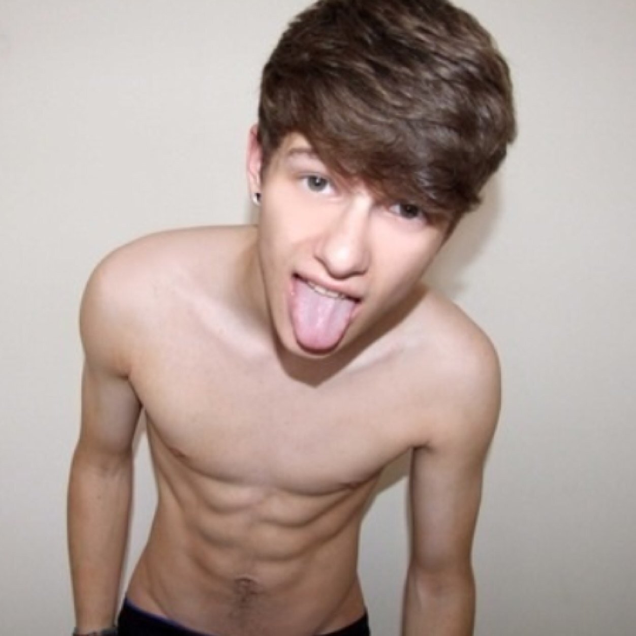 The names Skylerrrrrrrrrrrrr |Bisexuals ;) | 19 | Tattoos | Piercings | SEX | Rough sex ;) | Maxiee is mine. Tough him, I'll fucking KILL you ;*