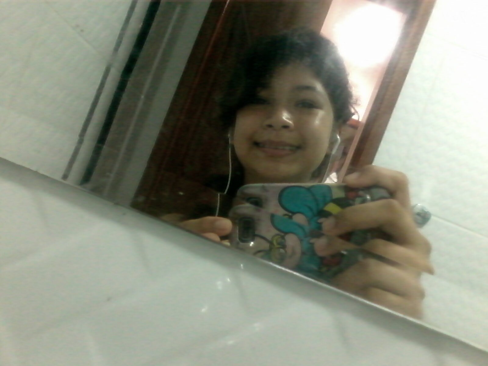 kaylaneferrei12's profile picture. 