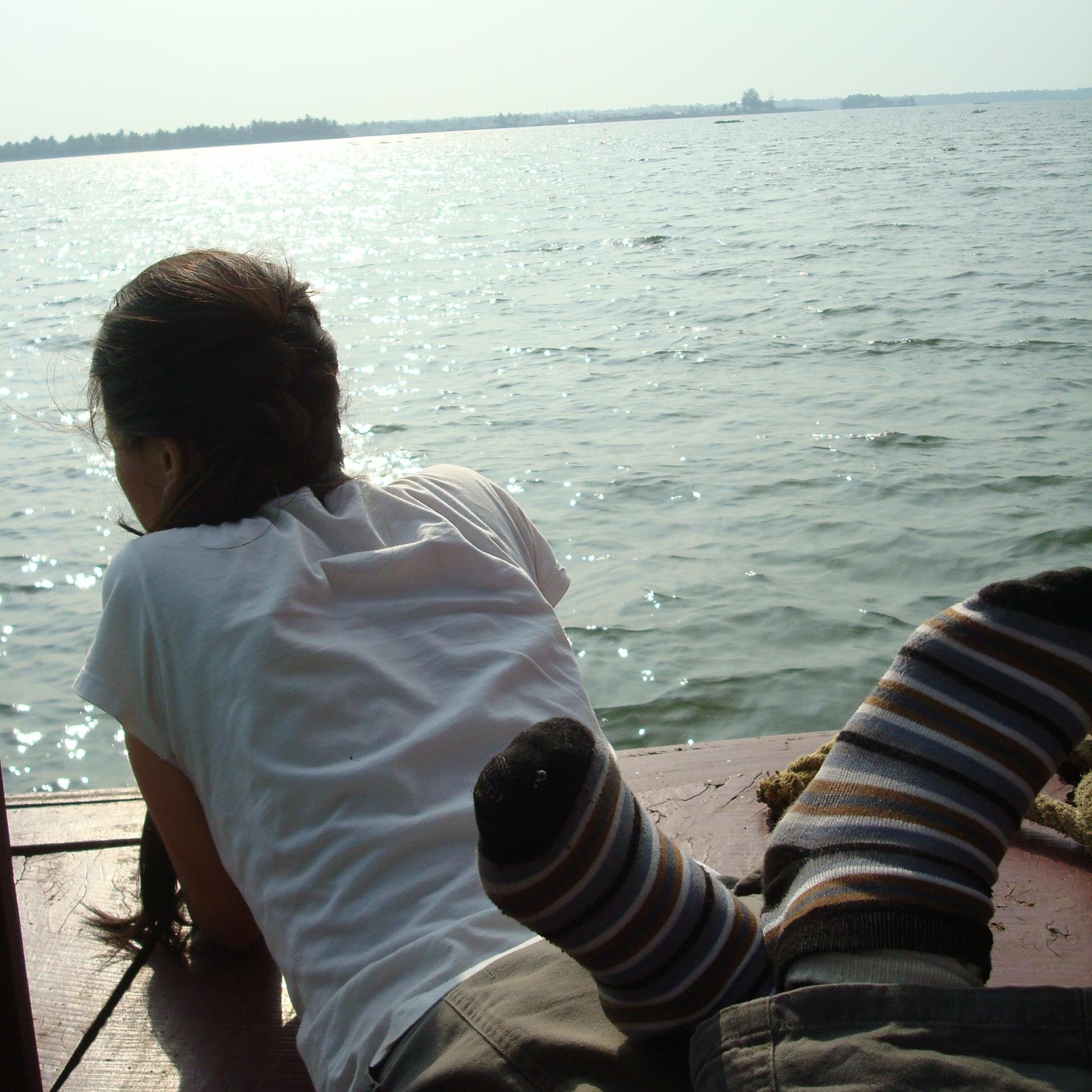 WenYou's profile picture. I ℒℴѵℯ kitties! Vegetarian going Vegan. NUS Communications & New Media Alumni with an interest in Social Entrepreneurship. ℱℴℓℓℴω me?