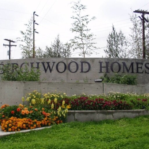 Giving families a place to call home, we offer a community of rental town homes adjacent to Ft. Wainwright.  Tweets on Alaska living, moving, & family life.