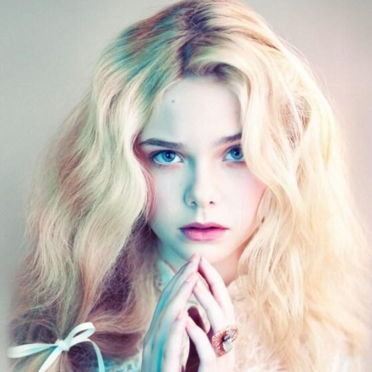 elle fanning, 1998©