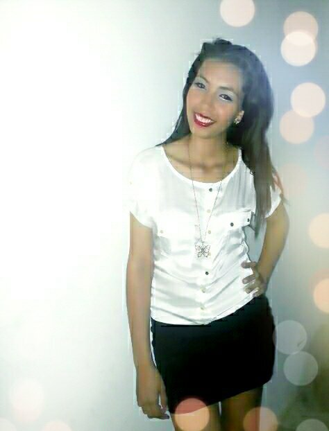 Princess of christ... I like alternative music .... dreamy and very smart :D Bendiciones!