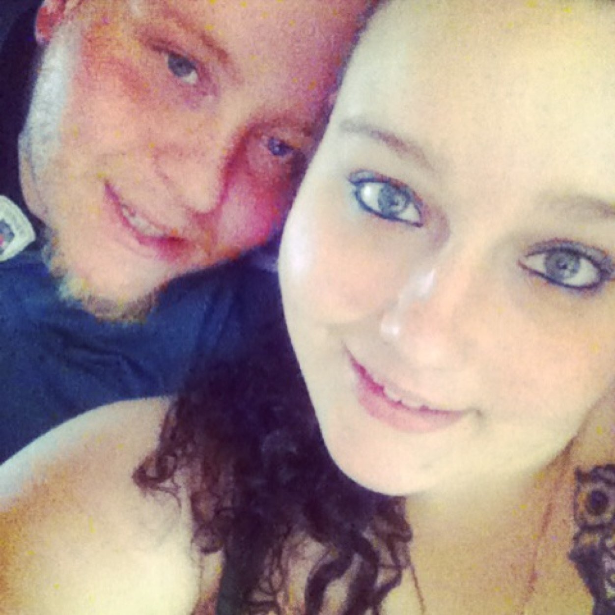 I'm Jess. 24 years old. ☮married to my bestfriend [J.R.M]