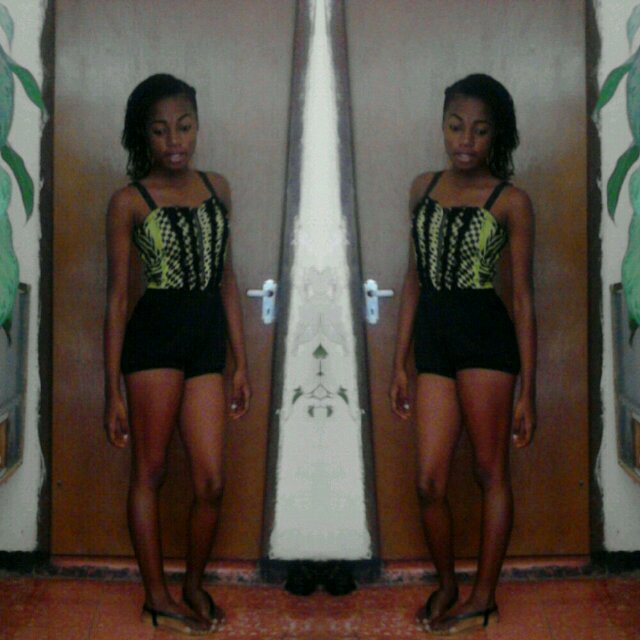 I run this shit ! :33 yhew aint the boss of mhee ... :p #bleh am just doing mhee ;) ... *mwah* .... Yall follow mhee ama follow baqq okaii bae ! 3 3 ... :*:*