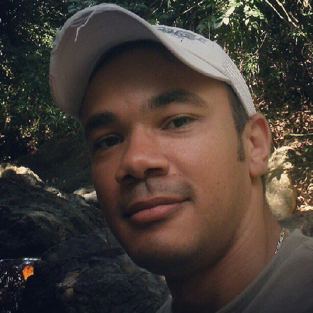 Cesar4Diaz's profile picture. LOADING. . . . . . .