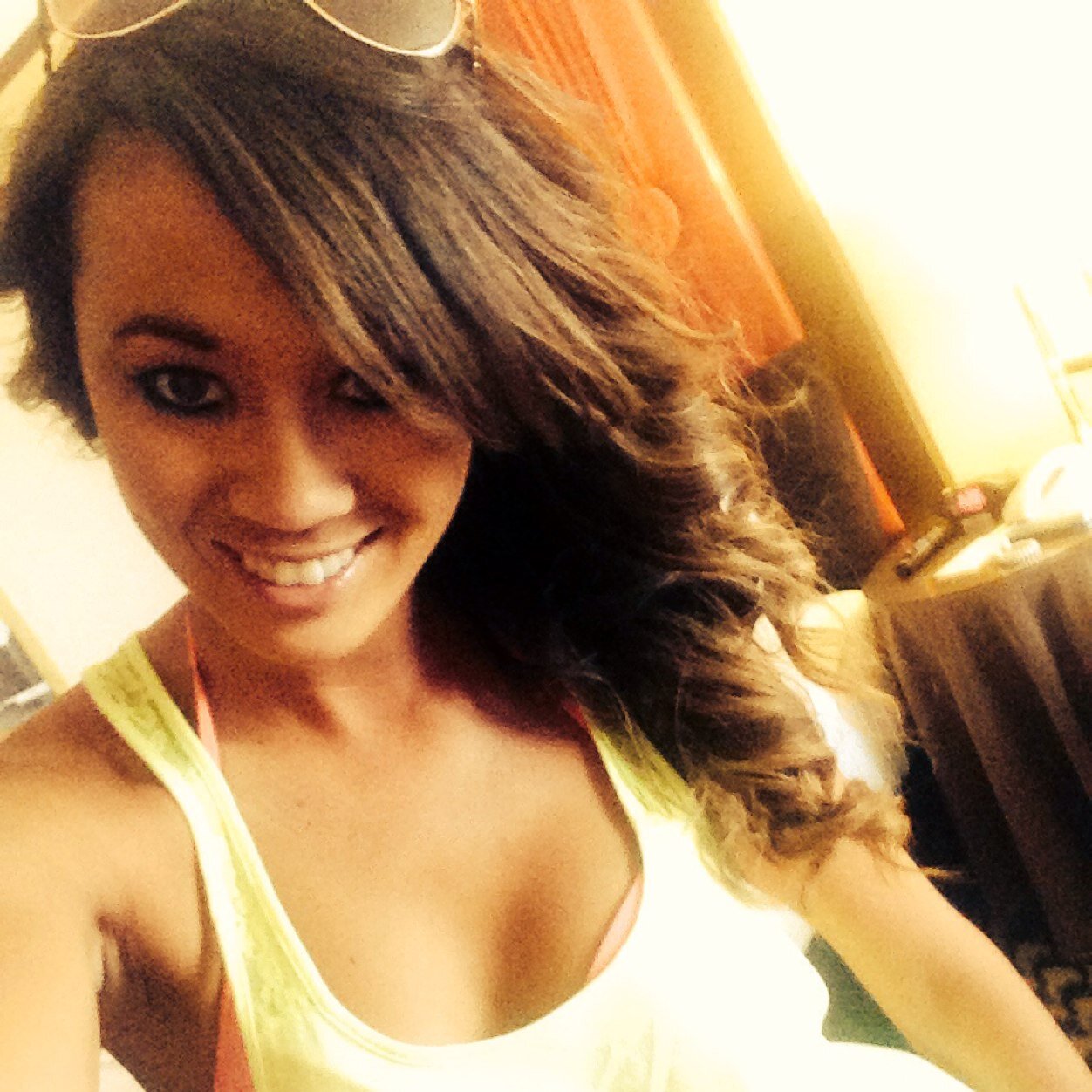 kimbostar08's profile picture. ✨Anything in life worth doing is worth overdoing. Moderation is for cowards. ✨