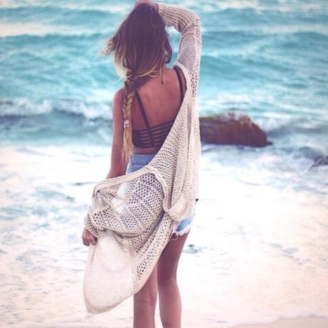 Summer: beaches, tanning, barefoot, warm air, cold drinks, no stress, freedom; the best time of your life