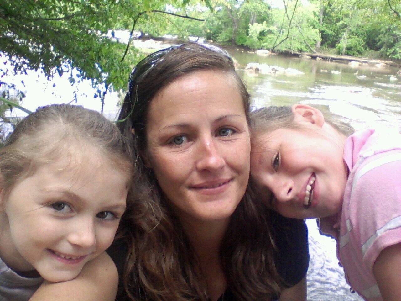 BillieJoHefner's profile picture. Mother of 3, woman of 1, love my family, is the MOST important thing in life!