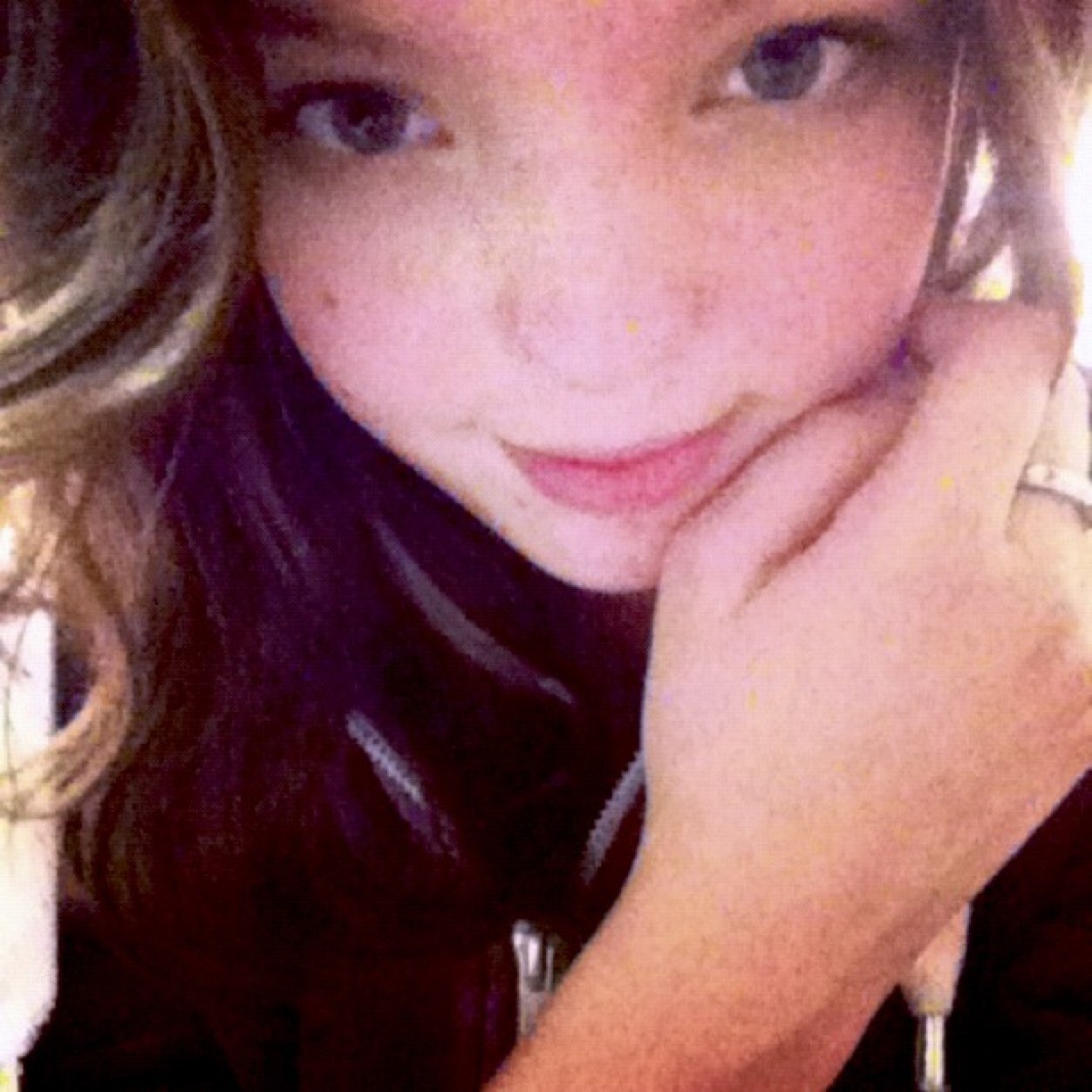 nyctophilian_'s profile picture. Ik weet het ook gewoon allemaal even niet - net als jij.