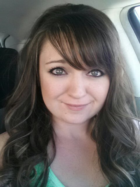 Hey my name is Kayla Davis, I am a stay at home mom!!  I am on a journey to live a life full of hope, faith, and financial freedom.  Go big or go home!