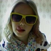 esNeIlAnDe's profile picture. 