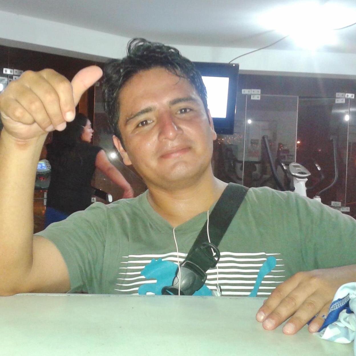 AngelJulca's profile picture. Informatico, único, autentico e irrepetible