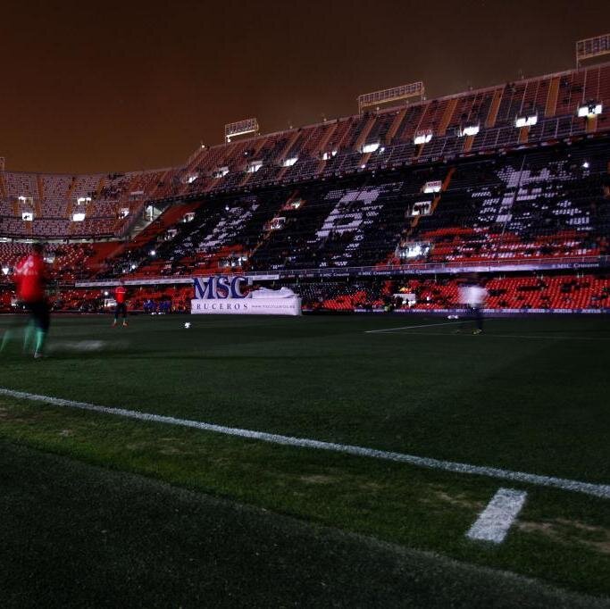 Oviedista 100% // Valencianista en la lejania.. Amunt // Futuro voluntario de Protección Civil Oviedo