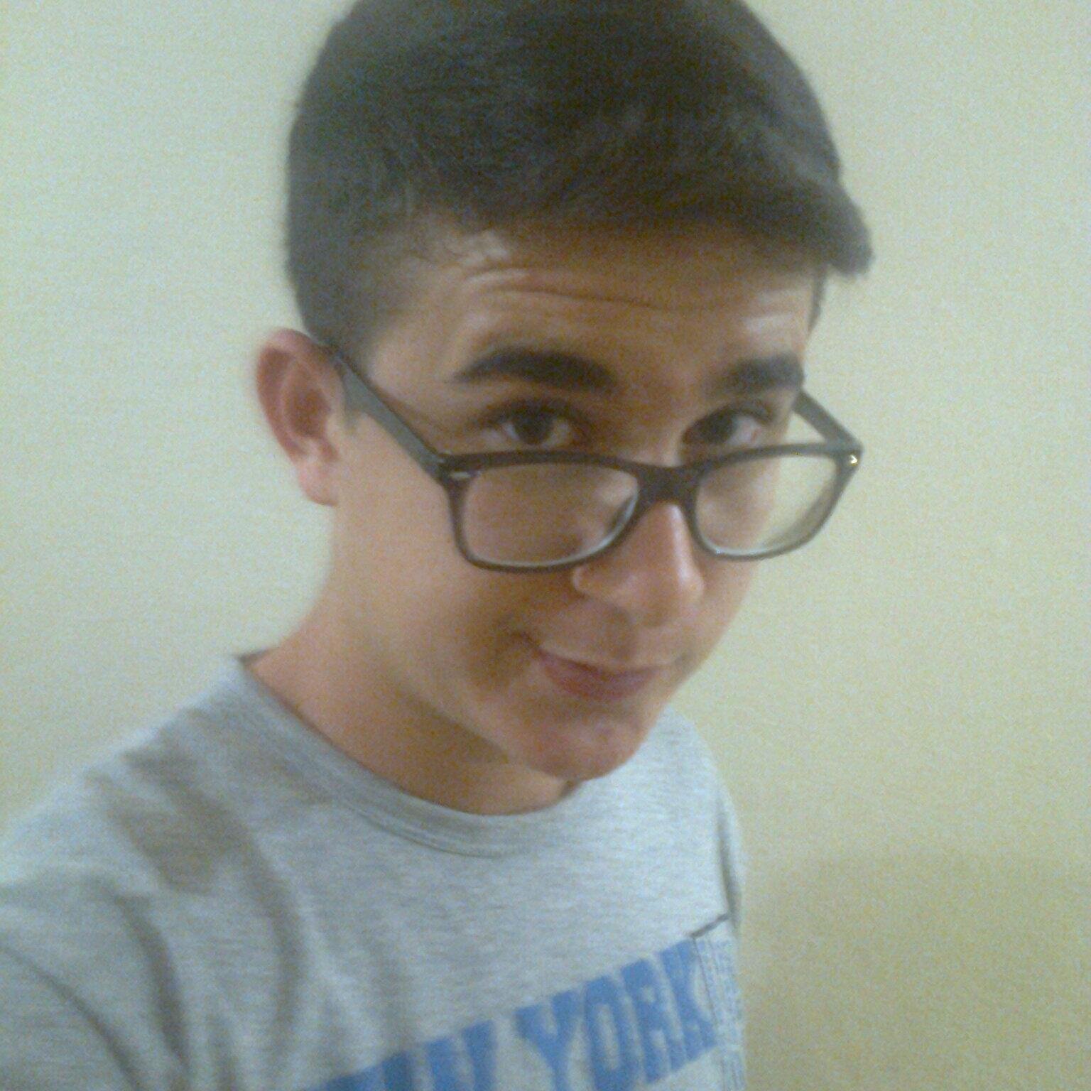 UKIRER's profile picture. 