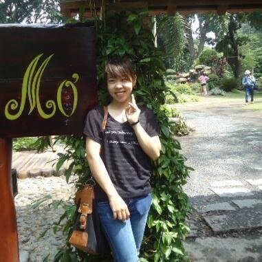 Hi... My name's Hanh. I'm from VietNam. I hope will sharing with everybody about things in the life. Thank you :)