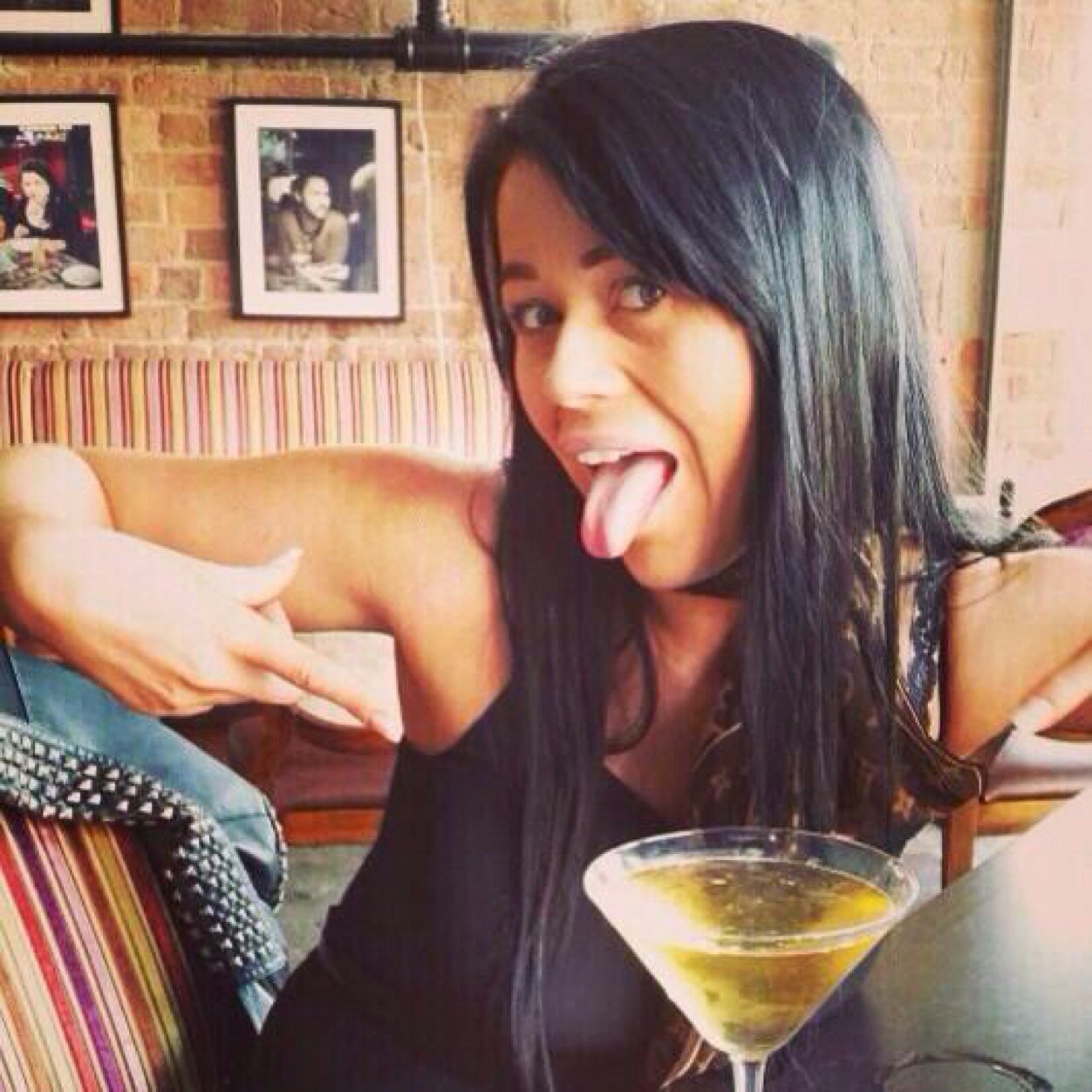 just a girl who likes living life to the full....sometimes good..mostly bad!!!