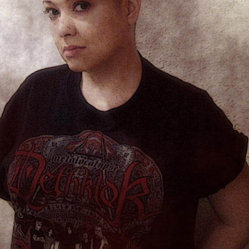 writer of world of metal/amateur photographer/artist/drum student
