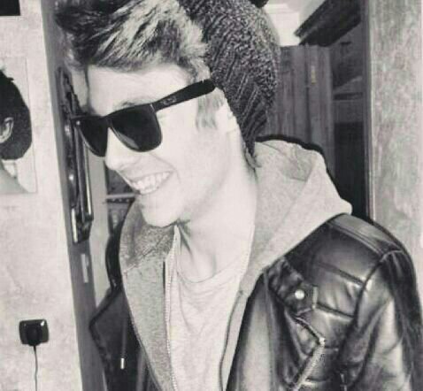 {15 hermanas Unidas} ·El 28.O2.2O14 se formó nuestra familia gracias a nuestro ídolo Fraag Malas· [@officialfraag] ♥.