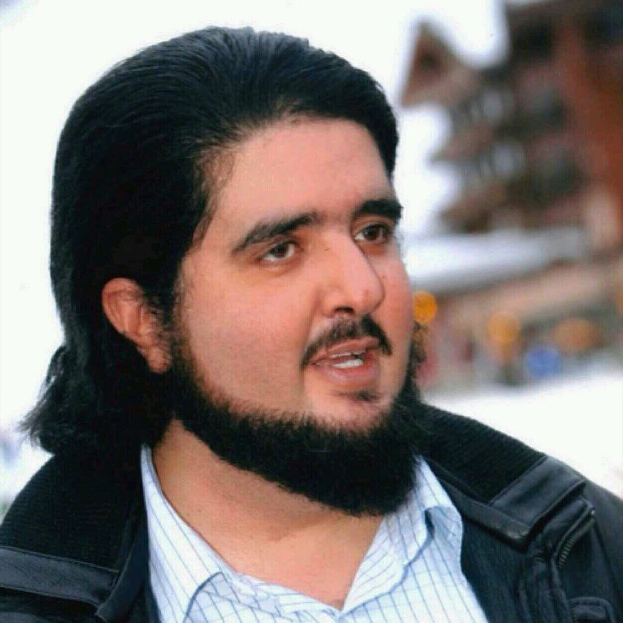 ‏‏‏‏‏‏‏‏‏‏كل ما زارتني طيوفك سهييت .. لين صار اصعب طموحاتي لقى ♥