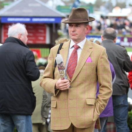 Cricket lover and jumps racing. Member of groundstaff at @ouseburncc. Owns a few tail strands of @wpmullins trained Pique Sous. Loves all things Punchestown!