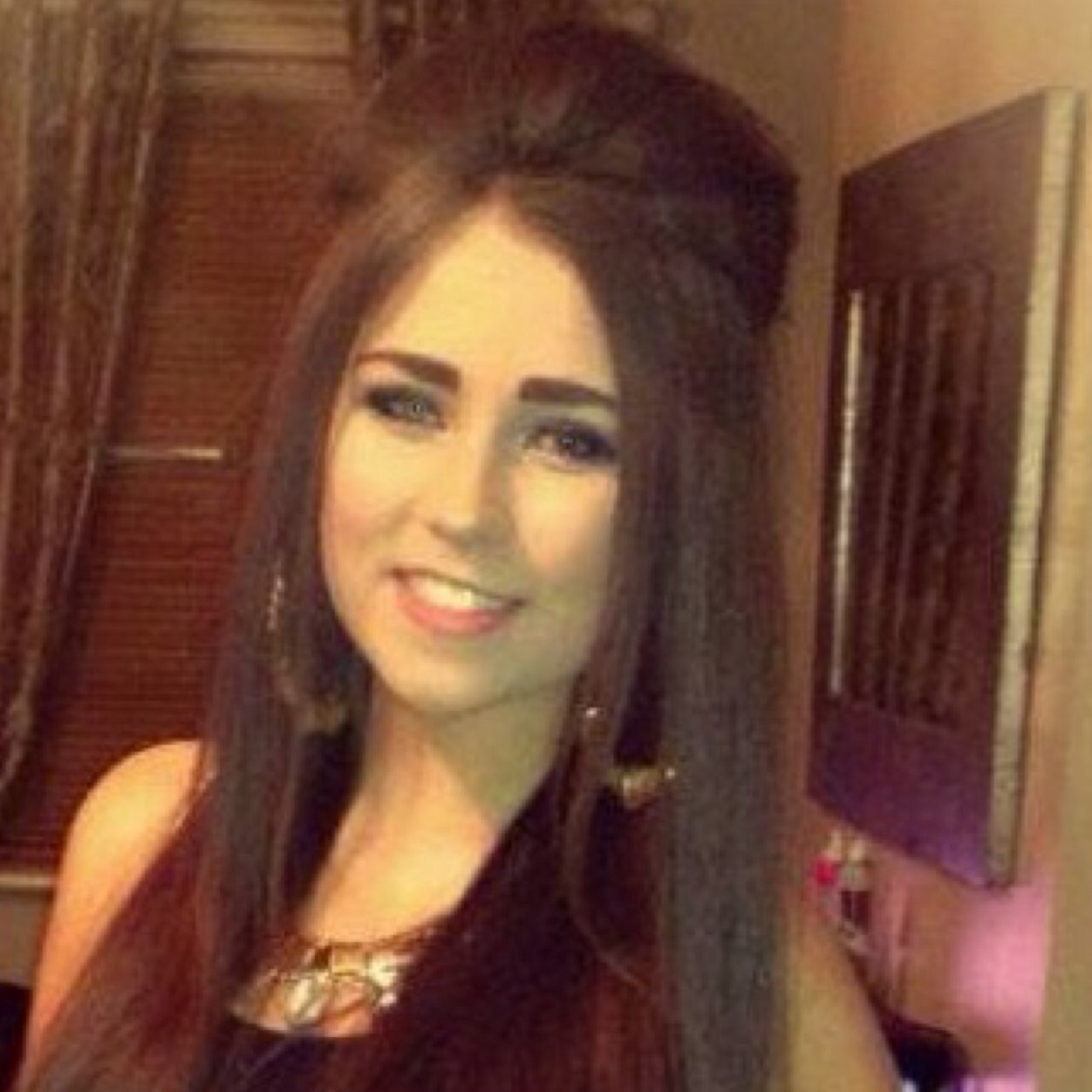 shannkennedy_Xo's profile picture. - Shannon 19 - Together we'll be fighting to walk towards the light.