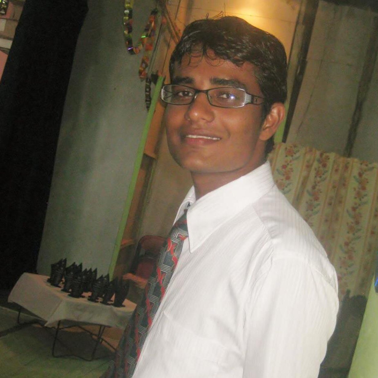 AmsRizvi's profile picture. 