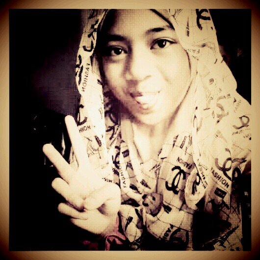 ask.fm : @zakilaa || instagram : @zklclarisn