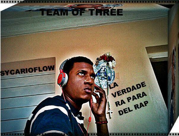 El RAp es mi arte Yo soy y vivo para el Rap con Dios toDo el es mi guiaa Bff: @sicarioflow
