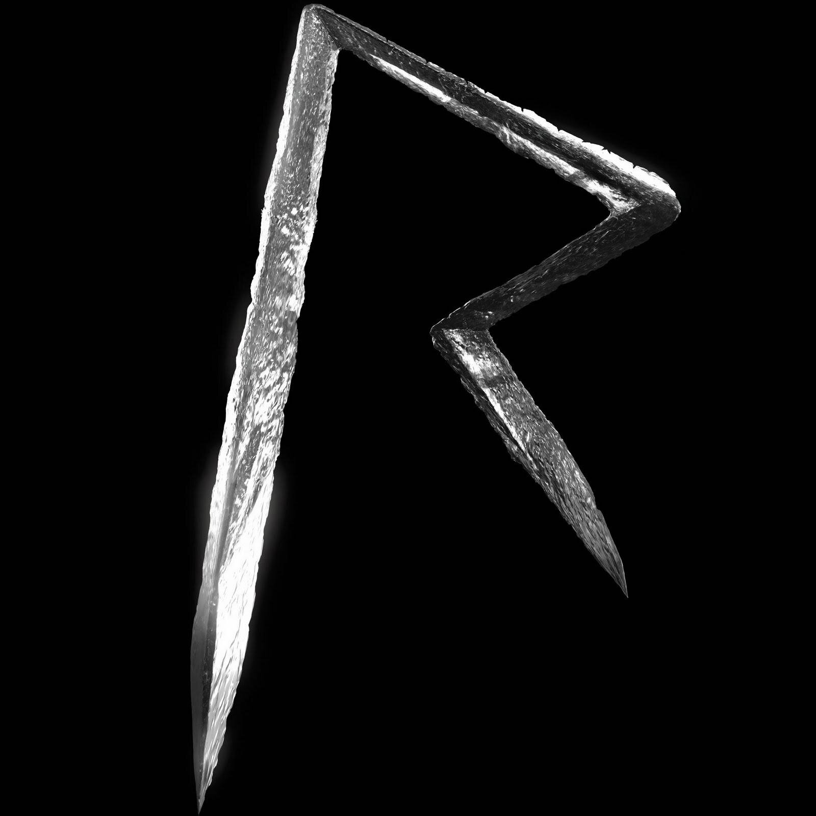 Follow @RihannaMoment
