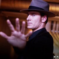 Erik Lehnsherr (@erik_thbot) 's Twitter Profile