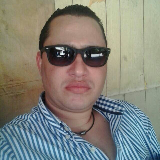 cjguzman27's profile picture. 