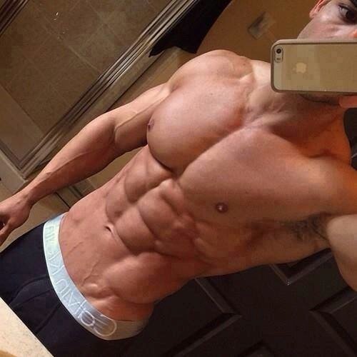 CW: 200lbs at 18% BF TW: 185lbs @ 10% BF | DP is my goal body!