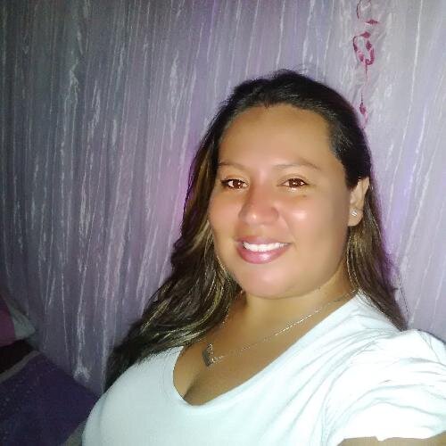 Caroleina_29's profile picture. 