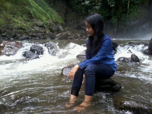 Bandung . Sundanise ..