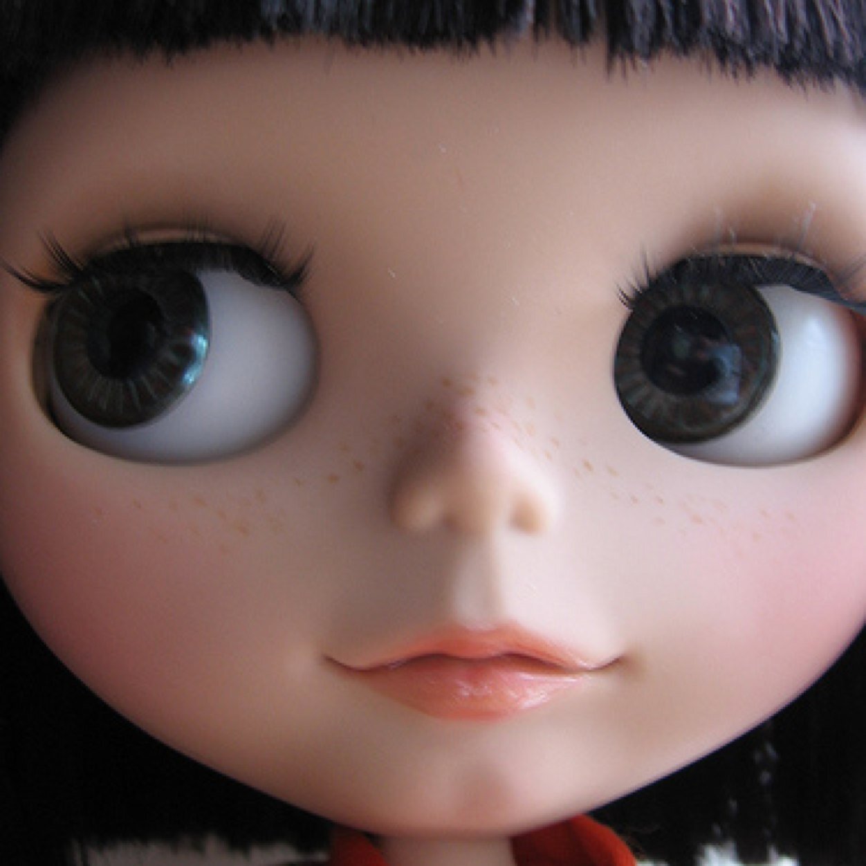 p525erry's profile picture. A man falls in love through his eyes,a woman through her ears.