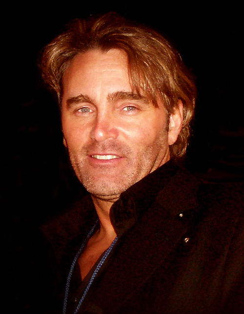 wkrauss's profile picture. walking encyclopedia of useless facts