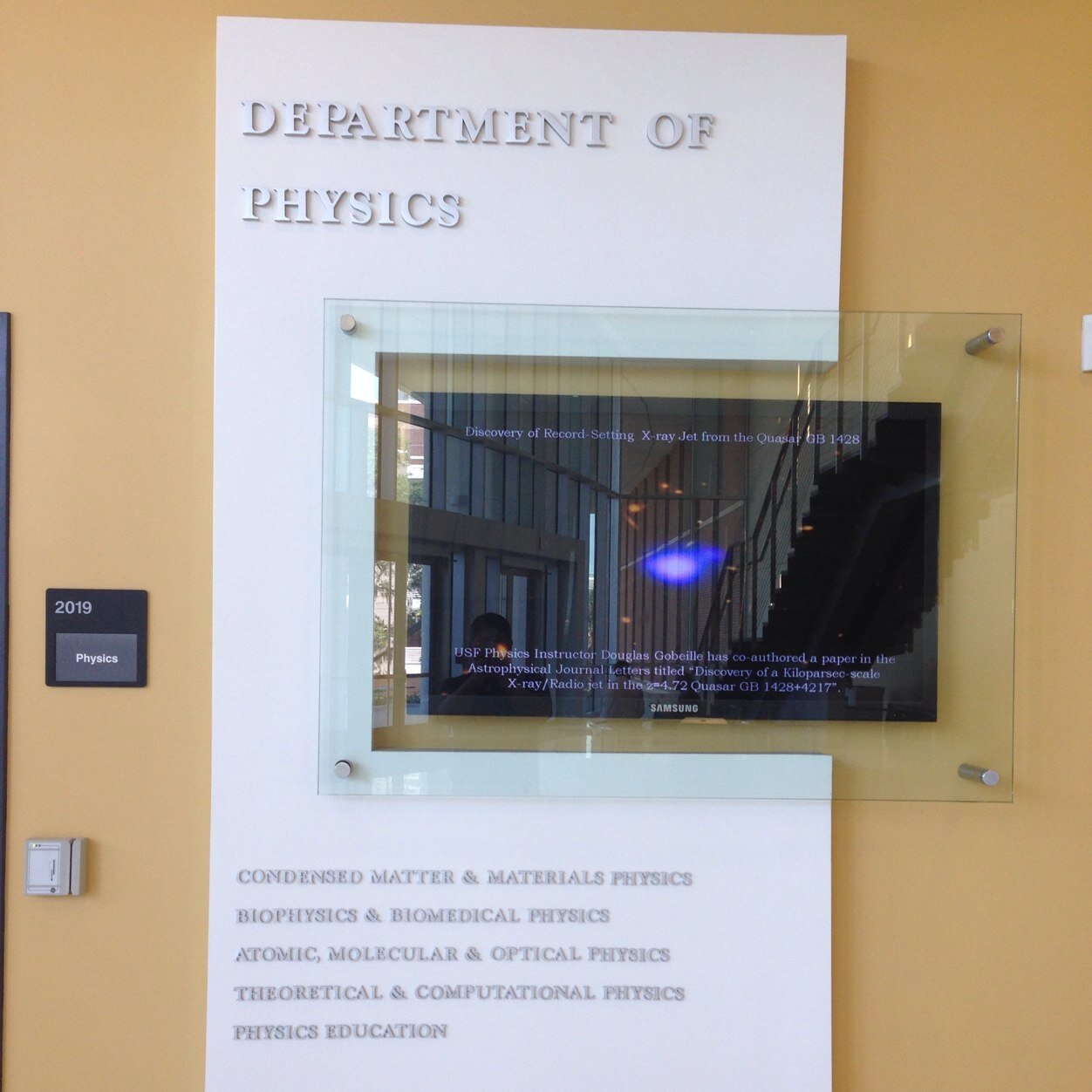 Official Twitter Page of the Department of Physics at the University of South Florida. Retweet ≠ Endorsement.