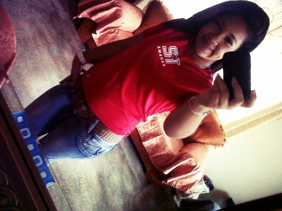 ADeLourdes21's profile picture. Inhala el futuro, exhala el pasado ♥