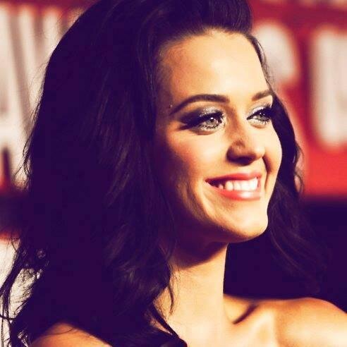 #katycats #katyperry  hastası :D http://t.co/UDoOWZSa63 ^_^