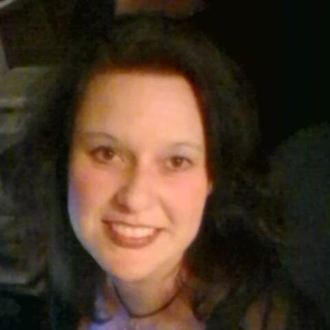 AngieGifts's profile picture. Working online so i can stay home and take care of Mom. She has terminal cancer.